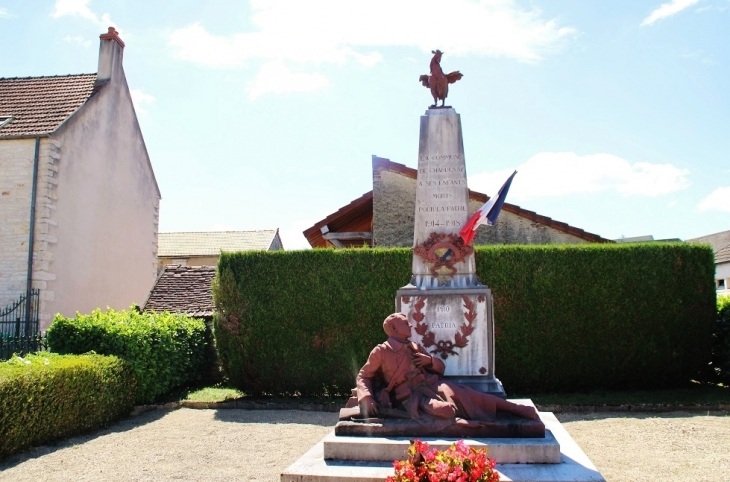 Monument-aux-Morts - Chaudenay