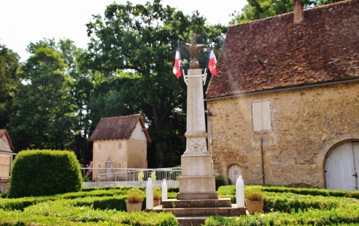 Monument-aux-Morts - Dennevy