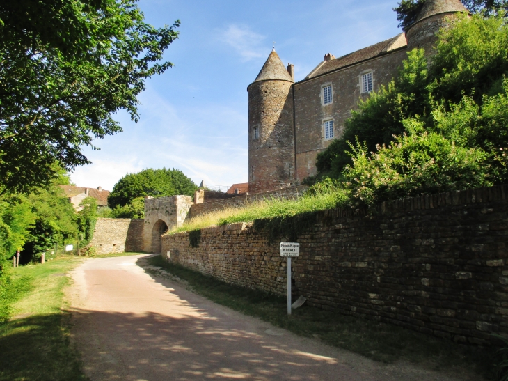  - La Chapelle-sous-Brancion