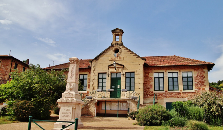 La Mairie - Leynes