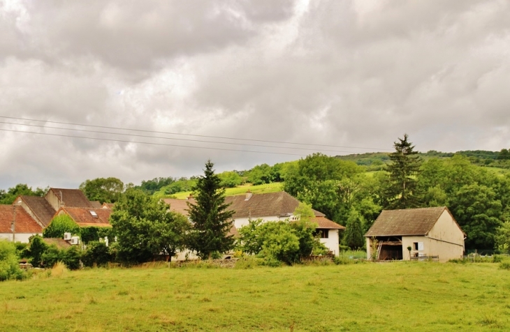 Le Village - Paris-l'Hôpital