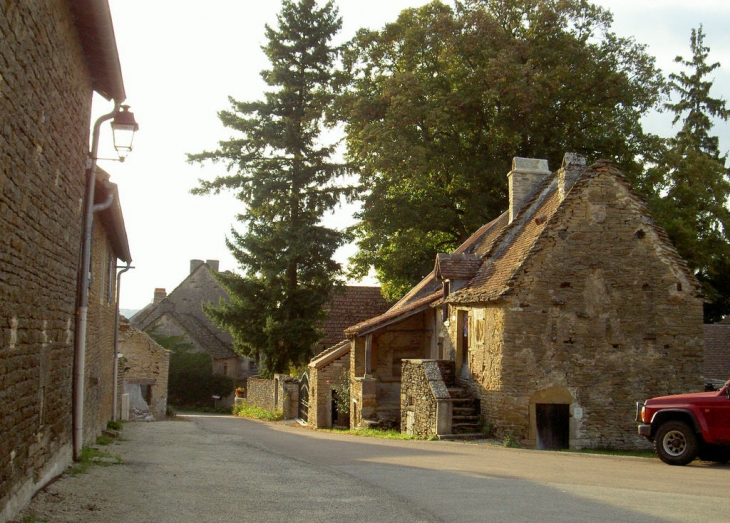 St.Clément-sur-Guye - Saint-Clément-sur-Guye