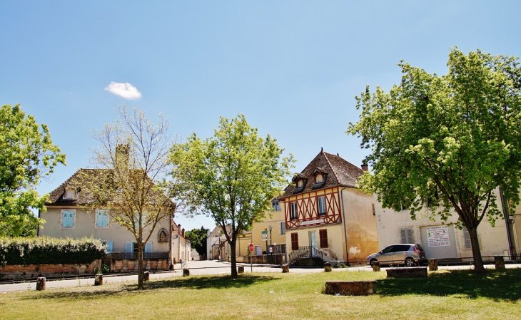 La Commune - Saint-Loup-Géanges