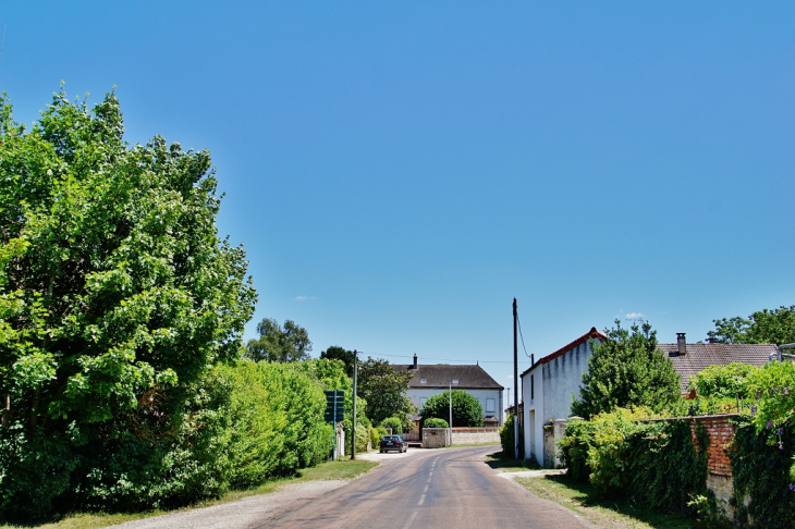 La Commune - Saint-Loup-Géanges