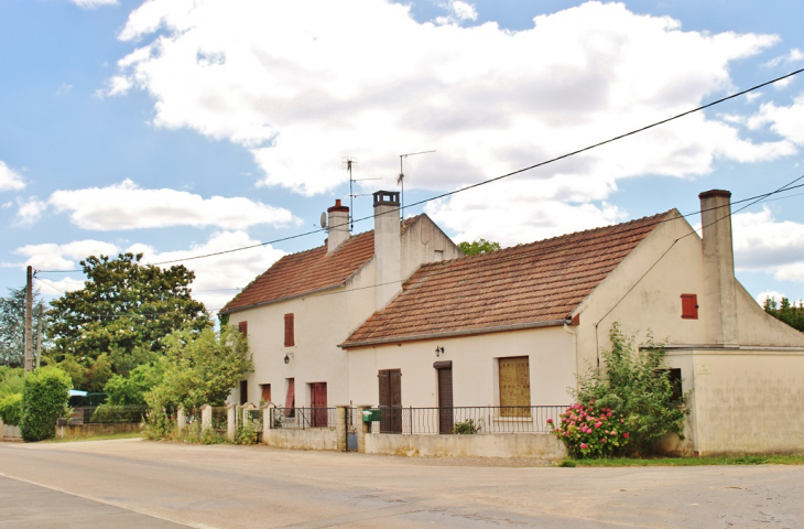La Commune - Saint-Martin-en-Gâtinois