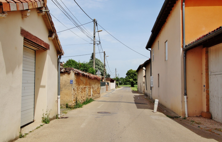 La Commune - Saint-Symphorien-d'Ancelles