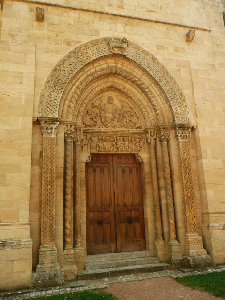 Portail église - Semur-en-Brionnais