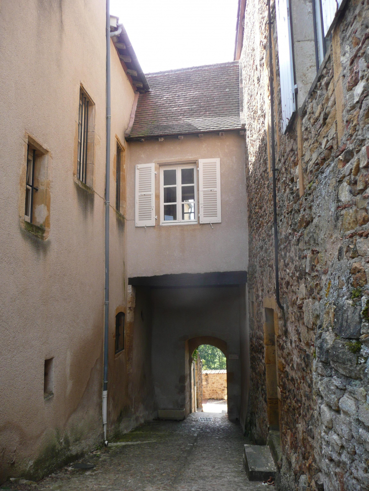 Village - Semur-en-Brionnais