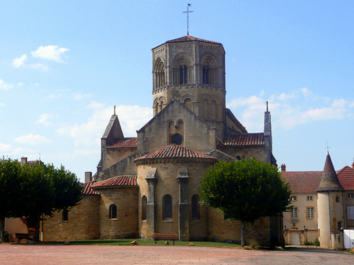 Eglise - Semur-en-Brionnais