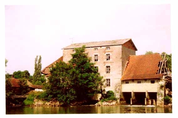 Moulin de Sens - La Serrée - Sens-sur-Seille