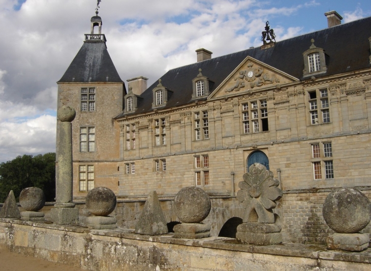 Château de Sully