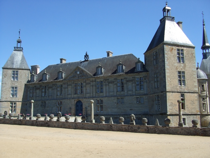 Château de Sully