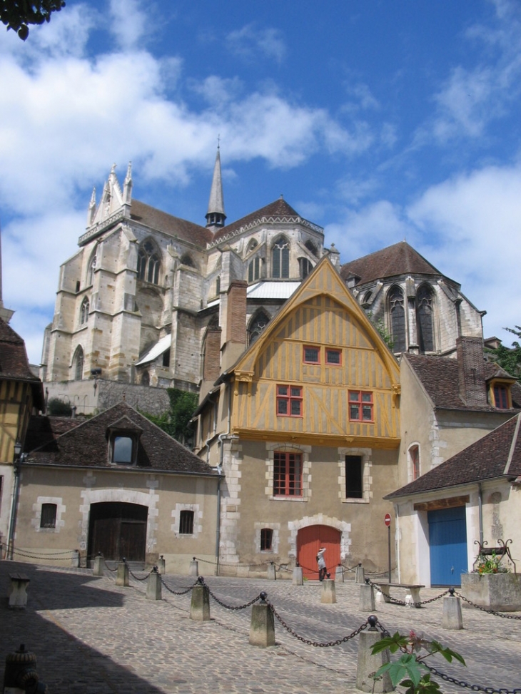 Auxerre : Abbaye St Germain