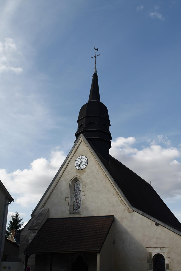 L'église - Champs-sur-Yonne