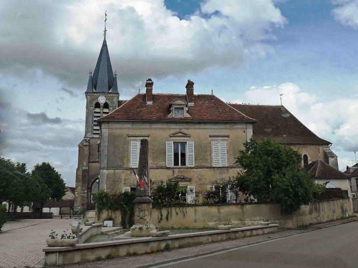 Rue de la Promenade - Montigny-la-Resle