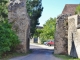 Ruines du Château et Porte du 12 Em Siècle