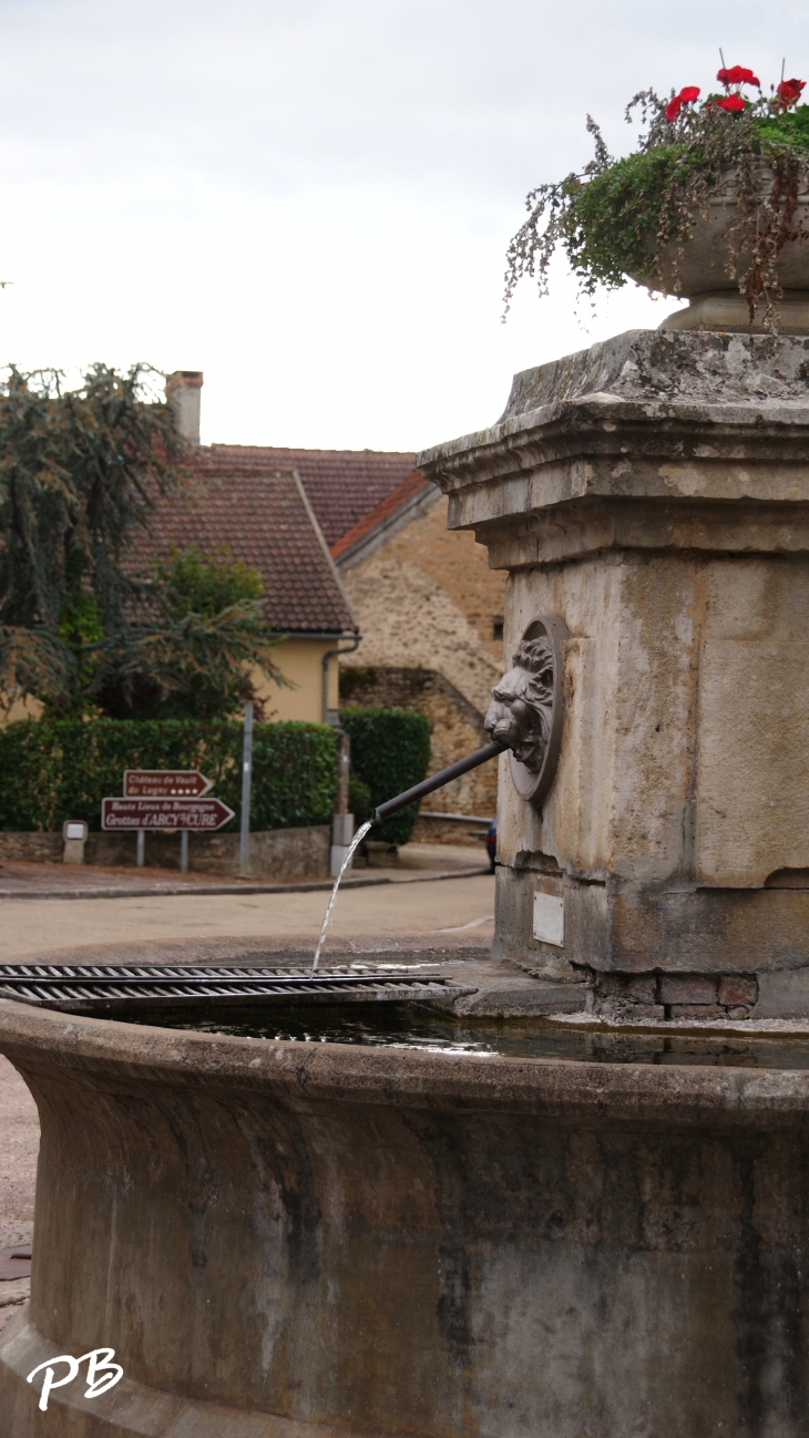 Fontaine - Pontaubert