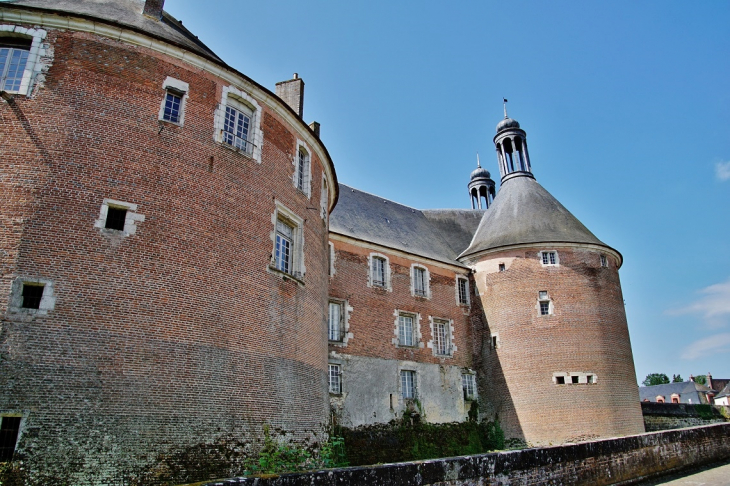 Le Château - Saint-Fargeau