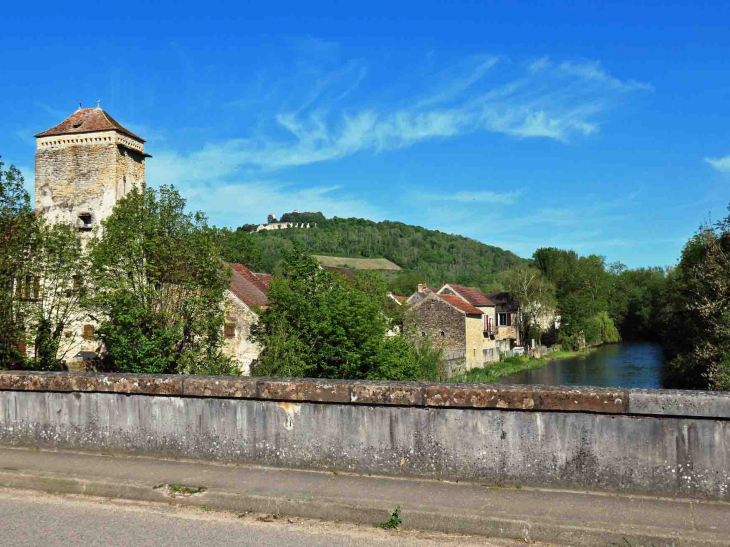 Le pont sur le Cousin - Saint-Père