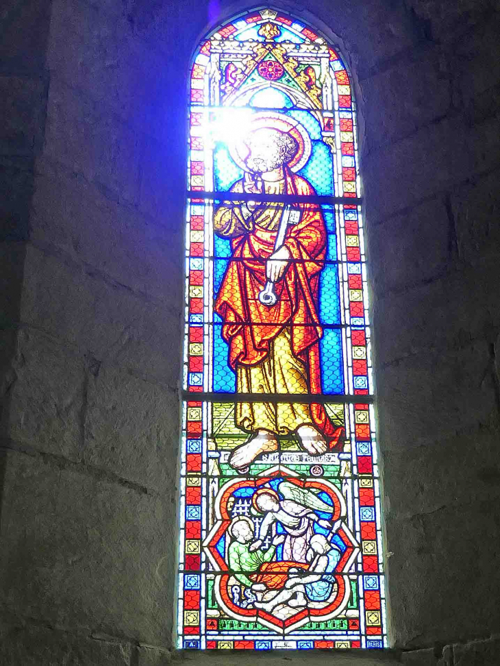 L'intérieur de l'église Notre Dame - Saint-Père