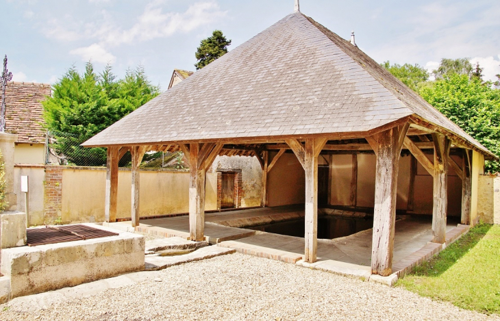 Le Lavoir - Saint-Privé