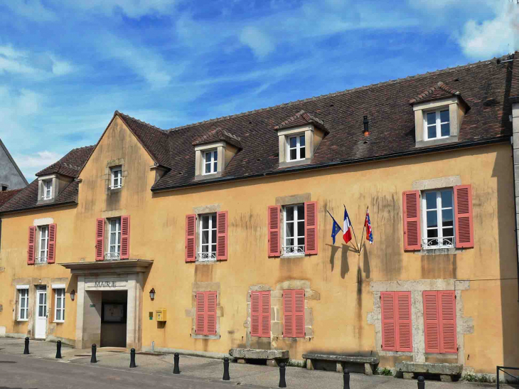 LA MAIRIE - Sauvigny-le-Bois