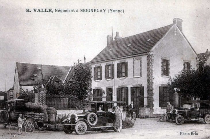 Ets VALLLE, rue de Brienon - Seignelay