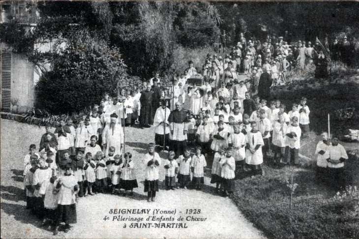 Pélerinage des enfants de coeur à St Martial, 1928 - Seignelay