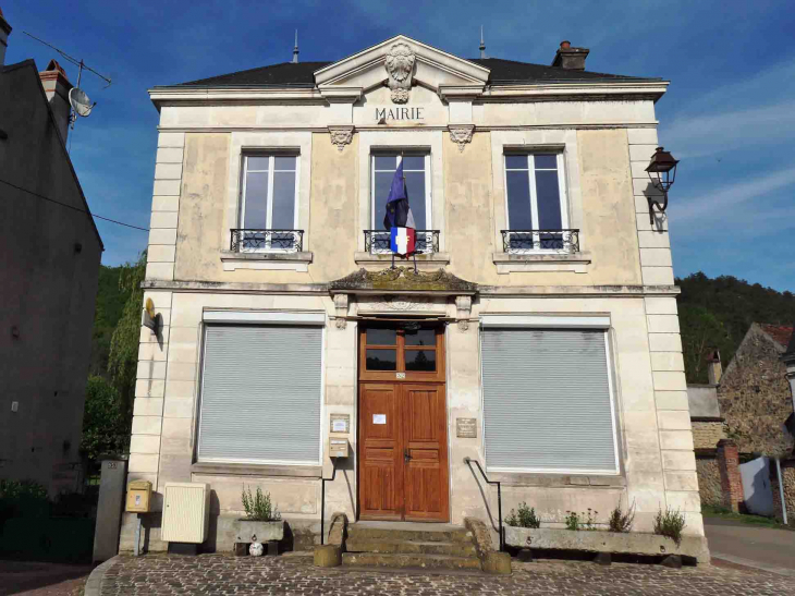 La mairie - Sermizelles