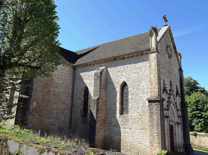 L'église - Tharoiseau