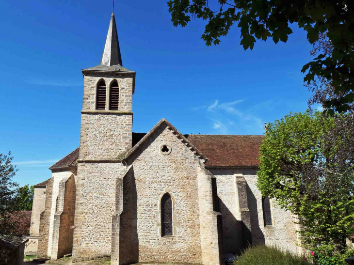 L'église - Tharoiseau