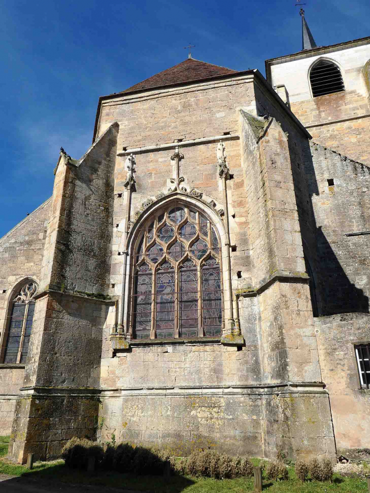 L'église - Vault-de-Lugny