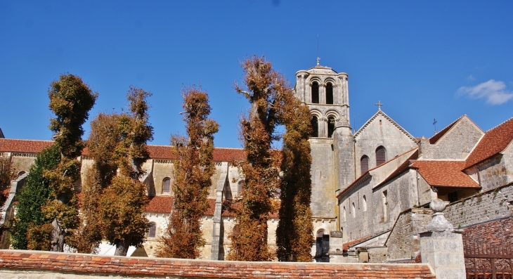   ²Basilique Ste Marie-Madeleine 12 Em Siècle - Vézelay