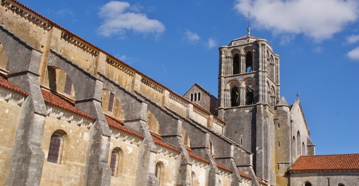   ²Basilique Ste Marie-Madeleine 12 Em Siècle - Vézelay