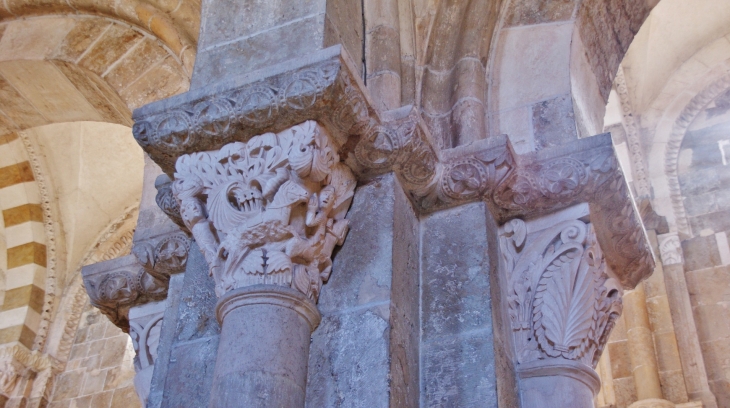   ²Basilique Ste Marie-Madeleine 12 Em Siècle - Vézelay