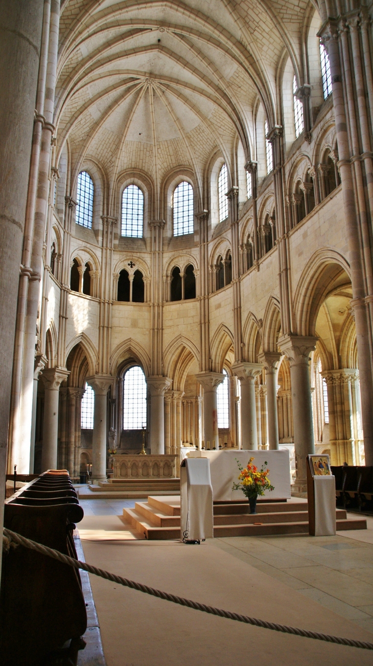   ²Basilique Ste Marie-Madeleine 12 Em Siècle - Vézelay