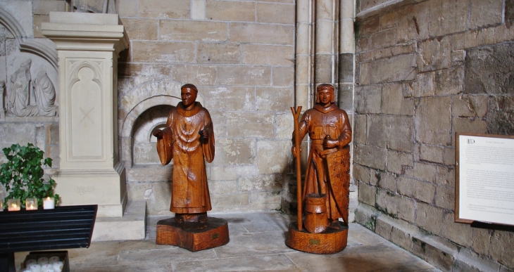   ²Basilique Ste Marie-Madeleine 12 Em Siècle - Vézelay