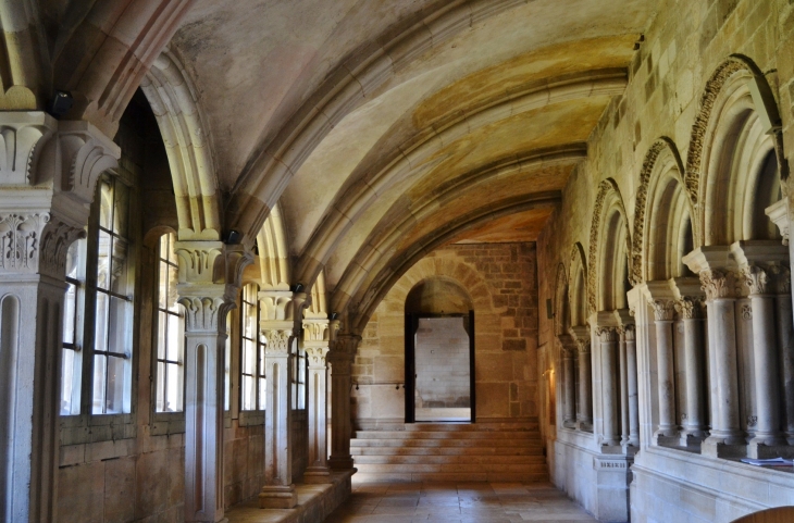   ²Basilique Ste Marie-Madeleine 12 Em Siècle - Vézelay