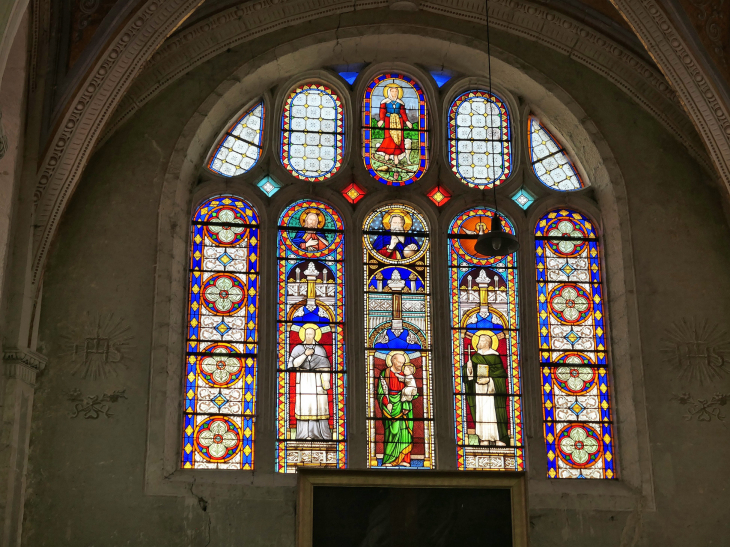 Dans l'église Notre Dame - Villeneuve-l'Archevêque