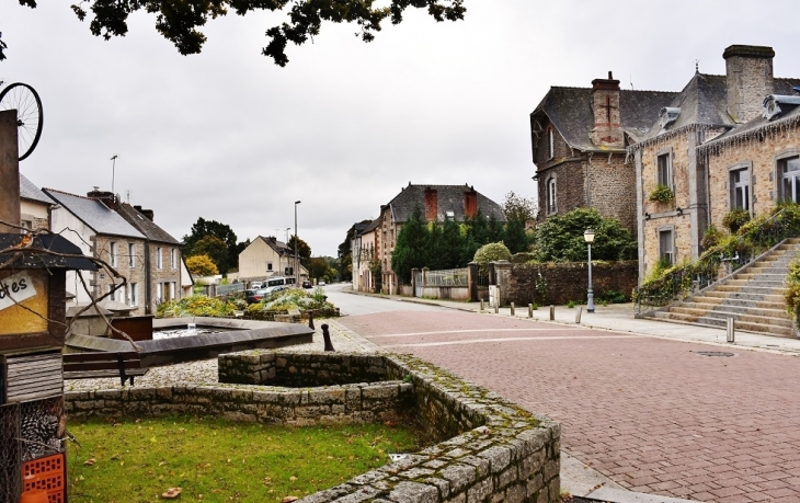 Le Village - Merdrignac