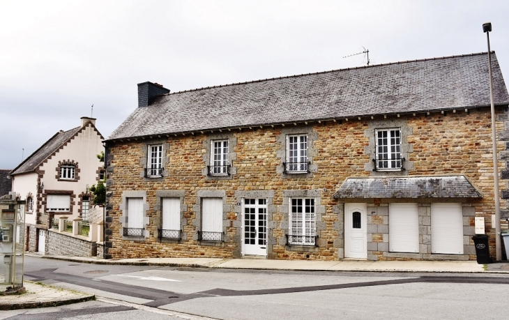 Le Village - Merdrignac