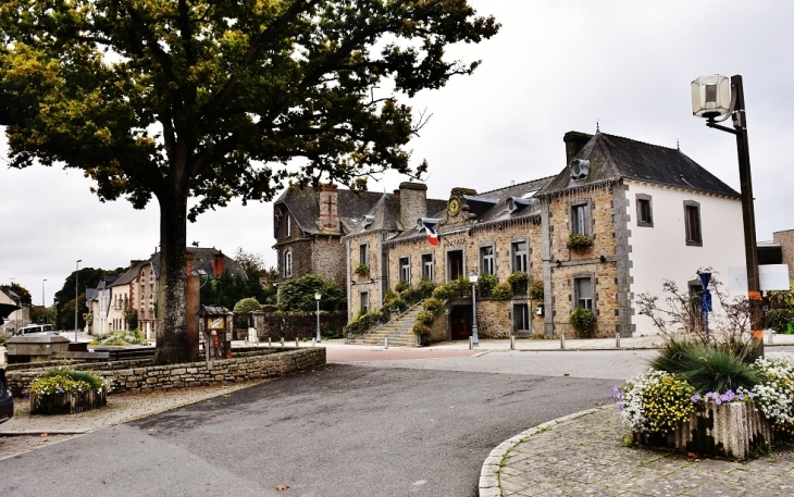 La Mairie - Merdrignac