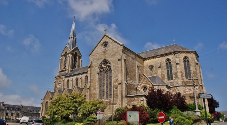 <<<église Saint-Pierre Saint-Paul - Ploubalay