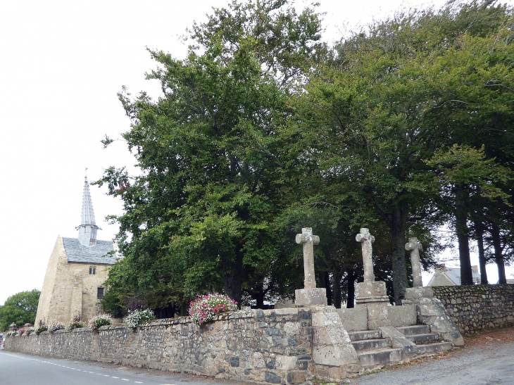 Chapelle Saint Gonery : l'enclos - Plougrescant