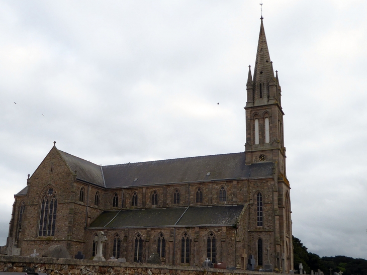 L'église paroissiale - Plougrescant