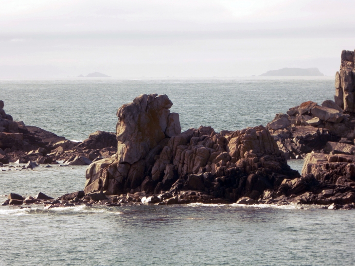 La pointe du château - Plougrescant