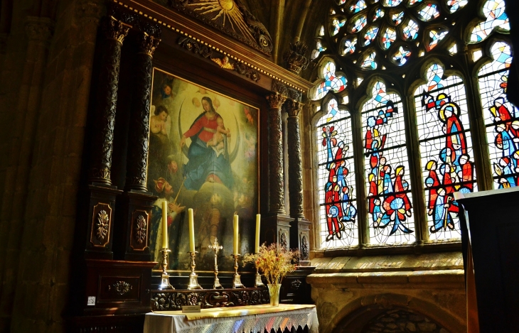  Cathédrale Saint-Tuqdual - Tréguier