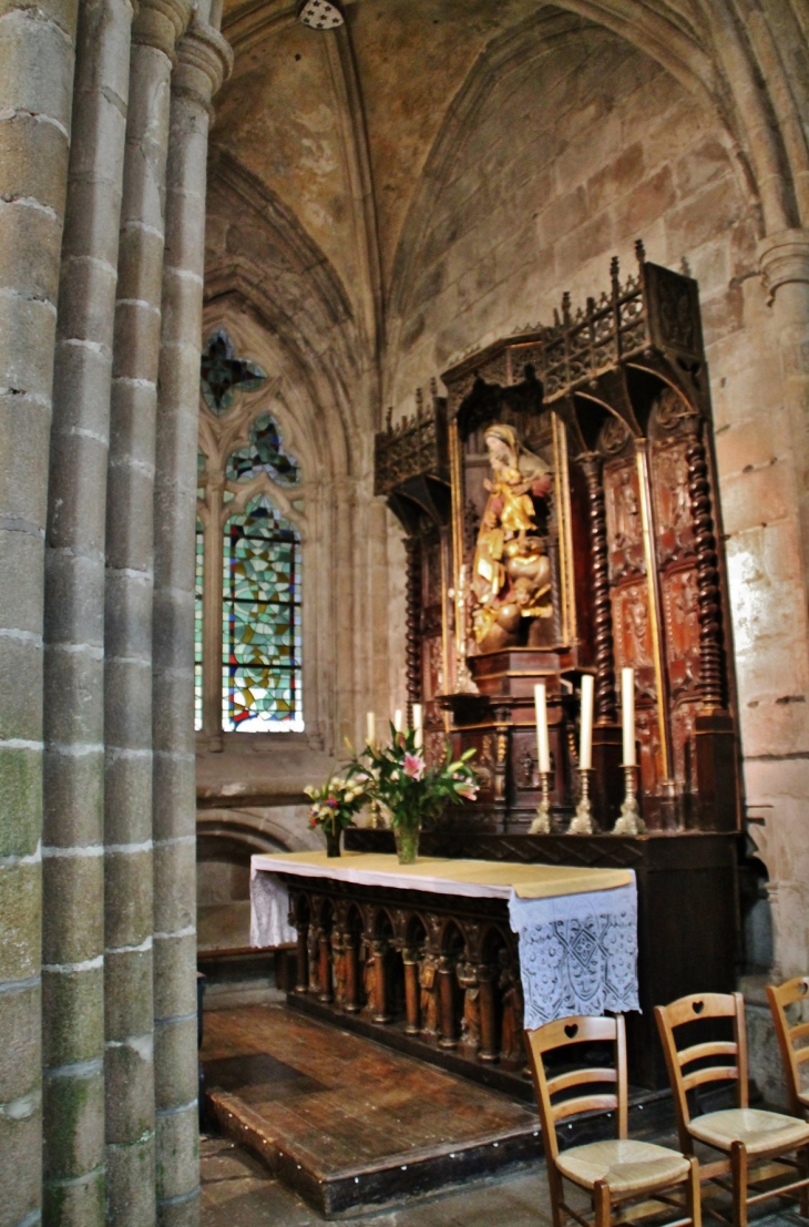  Cathédrale Saint-Tuqdual - Tréguier