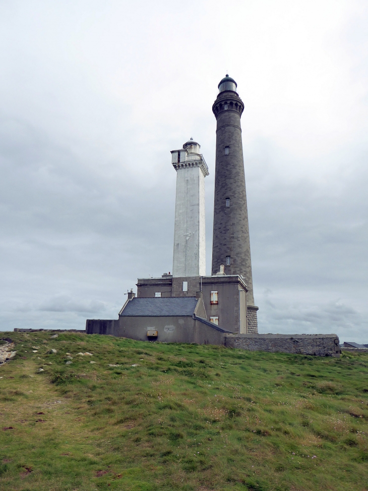 L'île vierge : les deux phares - Plouguerneau