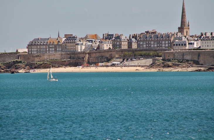  - Dinard